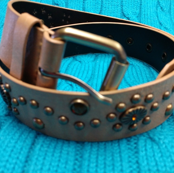 Belt - Picture 2 of 2